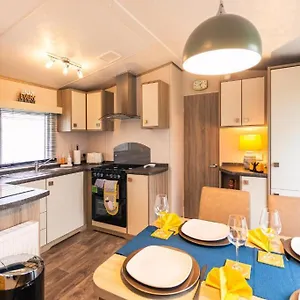 The Major Oak With Hot Tub Lodge York