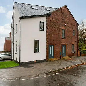 Luxury Loft By Bootique Apartment Wakefield