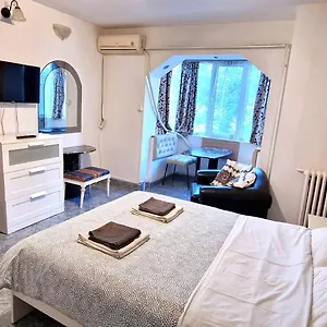 Domum Universitate Dalles - Intercontinental Apartment Bucharest